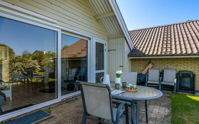 Darina - 150M from the Sea