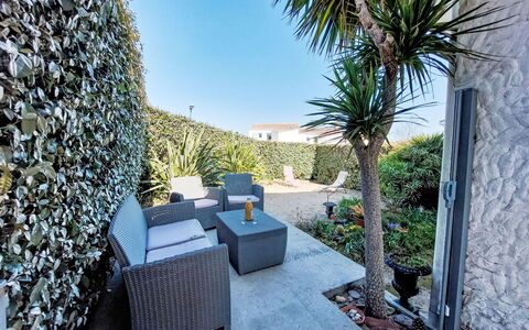 Proche Océan, Forêt et Commerces: Zwembad, Samengesteld Materiaal, Appartement, Condominium, Villa, Landscaping, Toevlucht, Hotel, Balkon, Eco Hotel