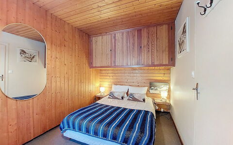 Résidence les Tines: Zwembad, Samengesteld Materiaal, Appartement, Condominium, Villa, Landscaping, Toevlucht, Hotel, Balkon, Eco Hotel