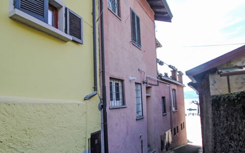 Azzurra: Zwembad, Samengesteld Materiaal, Appartement, Condominium, Villa, Landscaping, Toevlucht, Hotel, Balkon, Eco Hotel