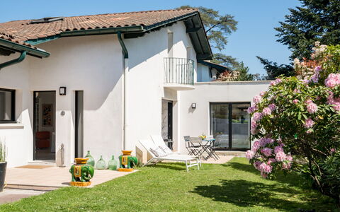 Espérance: Appartement, Schaduw, Condominium, Buitenmeubels, Badplaats, Toevlucht