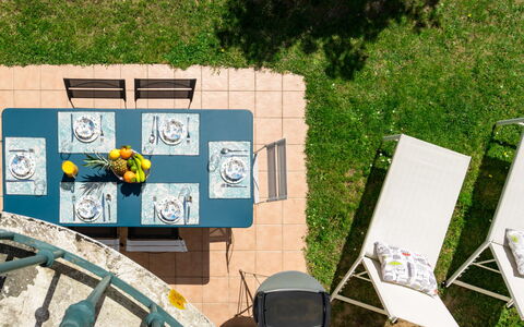 Espérance: Appartement, Schaduw, Condominium, Buitenmeubels, Badplaats, Toevlucht