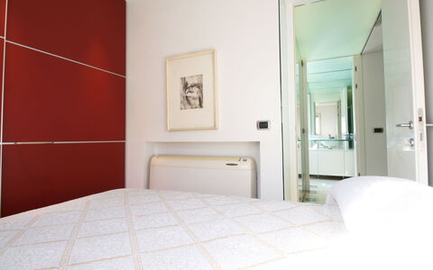 Villino Sonia: Interieur Ontwerp, Flooring, Verdieping, Hout, Slaapkamer, Meubilair, Bed, Kamer, Plafond, Huis
