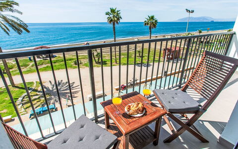 Rinconada Beachfront 2: Zwembad, Toevlucht, Vrije Tijd, Thermae, Hotel, Badplaats, Buitenmeubels, Recreatiecentrum, Vakantie