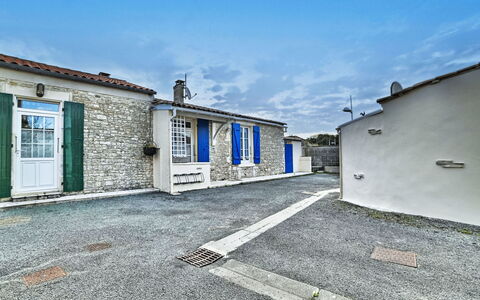 Cheray 1: Bergketen, Kust, Balkon, Eco Hotel, Toevlucht, Badplaats, Hotel, Ridge, Geluid