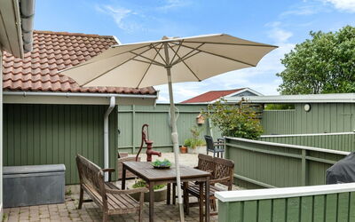 Gitt - 140M from the Sea