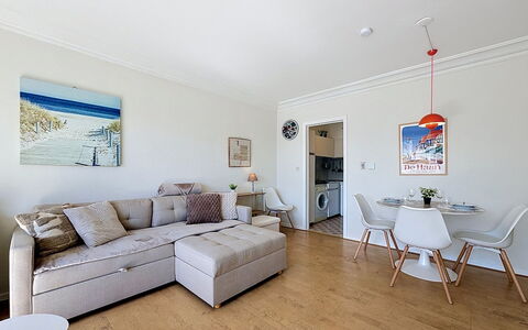 Accommodatie:&nbsp;Cosy @ the Beach Studio with Pool 140.2
