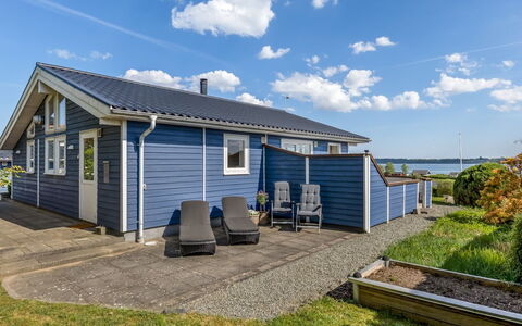 Jelke - 500M from the Sea: Huis, Dak, Huis, Verblijf, Landgoed, Boerderij, Villa, Veranda, Siding