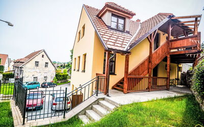 Accommodatie:&nbsp;Dueta 102.4