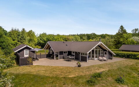 Truels - 30Km from the Sea: Gras, Grasland, Land Lot, Verblijf, Landelijk Gebied, Weide, Garden Gebouwen, Tuin, Schuur
