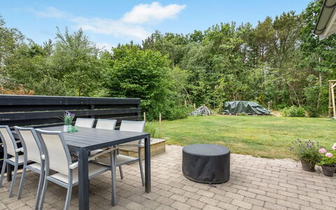 Varpu - 1.5Km from the Sea: Landgoed, Schaduw, Oprit, Boerderij