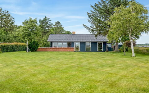Atena - 200M from the Sea: Gras, Grasland, Land Lot, Verblijf, Landelijk Gebied, Weide, Garden Gebouwen, Tuin, Schuur