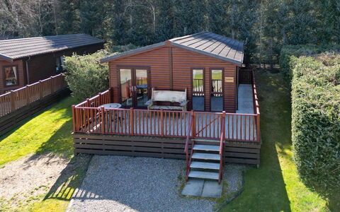 Lodge 2: Beits, Verblijf, Tuin, Hardwood, Dek, Zwembad, Garden Gebouwen, Werf, Blokhut, Eco Hotel