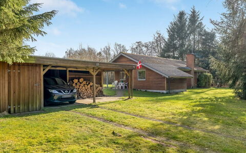 Franzisca - 200M to the Fjord: Huis, Dak, Huis, Verblijf, Schuur, Garden Gebouwen, Siding, Werf, Blokhut, Hut