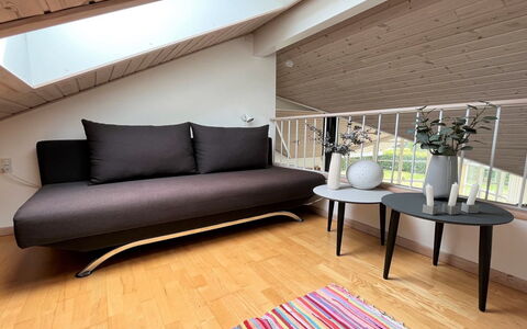 Sejer - 350M from the Sea: Meubilair, Hout, Flooring, Interieur Ontwerp, Bankstel, Verdieping, Houten Vloer, Woonkamer, Kussen, Kussen Gooien