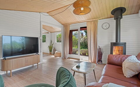 Oona - 700M from the Sea: Landgoed, Schaduw, Oprit, Boerderij