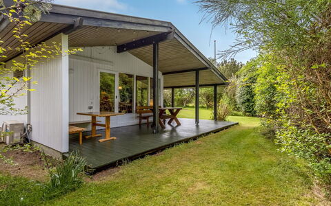 Rikkart - 400M from the Sea: Landgoed, Schaduw, Oprit, Boerderij