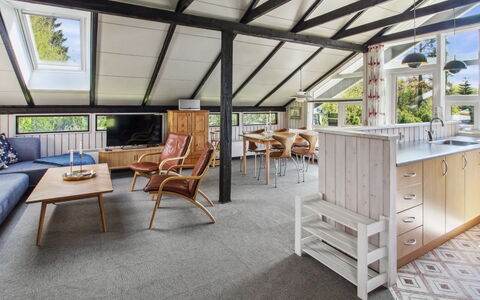 Winter - 31Km from the Sea: Gras, Grasland, Land Lot, Verblijf, Landelijk Gebied, Weide, Garden Gebouwen, Tuin, Schuur