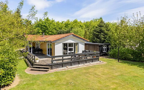 Frethi - 30Km from the Sea: Veranda, Verblijf, Fiets, Garden Gebouwen, Hek, Werf