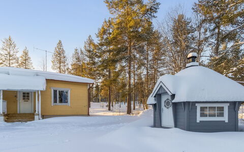 Kelloselkä a: Verblijf, Huis, Huis, Garden Gebouwen, Siding, Blokhut, Boerderij, Landgoed, Schuur, Werf