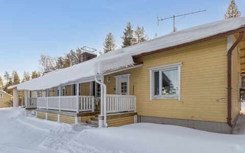 Kelloselkä a: Verblijf, Huis, Huis, Garden Gebouwen, Siding, Blokhut, Boerderij, Landgoed, Schuur, Werf