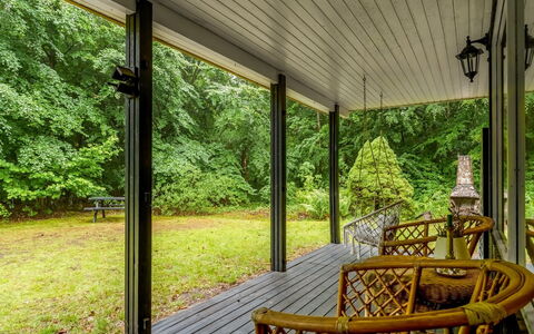 Gitten - from the Sea: Hout, Huis, Veranda, Dek, Hardwood, Dak, Beits, Houten Vloer, Eco Hotel