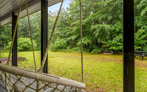 Gitten - from the Sea: Hout, Huis, Veranda, Dek, Hardwood, Dak, Beits, Houten Vloer, Eco Hotel