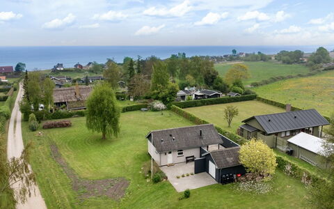 Andine - 250M from the Sea