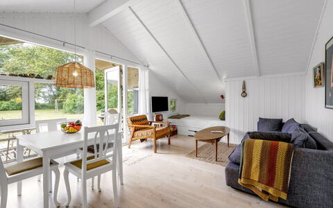 Nnykka - 125M from the Sea: Landgoed, Schaduw, Oprit, Boerderij