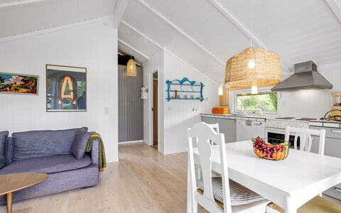 Nnykka - 125M from the Sea: Landgoed, Schaduw, Oprit, Boerderij