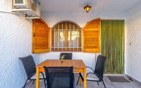 Carpa: Appartement, Stoel, Balkon, Toevlucht, Hotel, Baai, Keuken En Eettafel, Buitenmeubels, Badplaats
