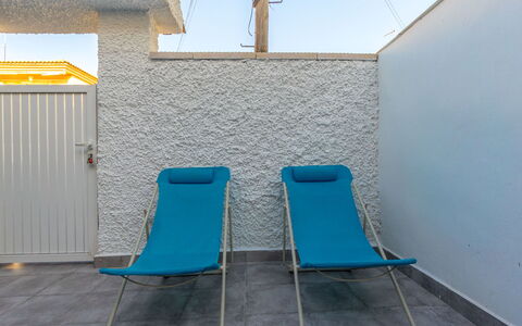 Carpa: Appartement, Stoel, Balkon, Toevlucht, Hotel, Baai, Keuken En Eettafel, Buitenmeubels, Badplaats