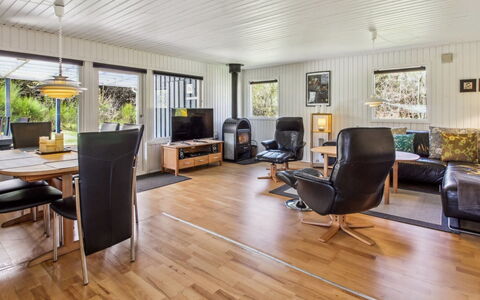 Alia - 30Km from the Sea: Landgoed, Schaduw, Oprit, Boerderij