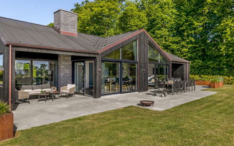 Goesta - 250M from the Sea: Landgoed, Schaduw, Oprit, Boerderij