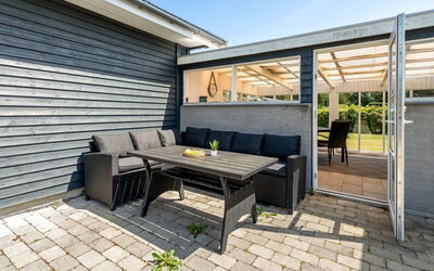 Agneta - 1Km from the Sea