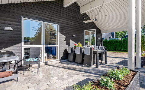 Shania - 300M from the Sea: Gras, Grasland, Land Lot, Verblijf, Landelijk Gebied, Weide, Garden Gebouwen, Tuin, Schuur