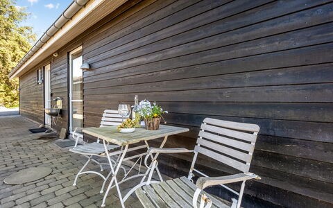 Shania - 300M from the Sea: Gras, Grasland, Land Lot, Verblijf, Landelijk Gebied, Weide, Garden Gebouwen, Tuin, Schuur