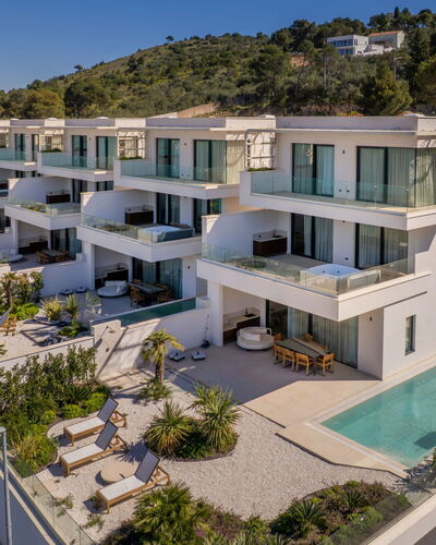 Mistral: Zee, Kust, Strand, Oceaan, Schaduw, Balkon, Plank, Buitenmeubels