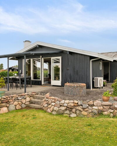 Eweline - 400M from the Sea