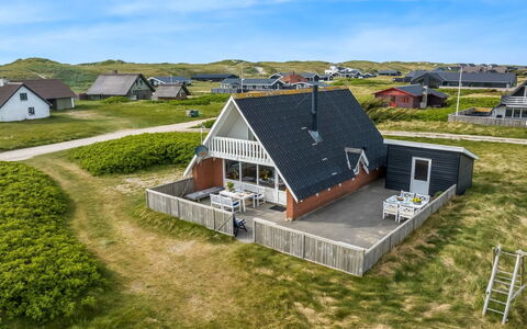 Arkil - 200M from the Sea: Gras, Grasland, Land Lot, Verblijf, Landelijk Gebied, Weide, Garden Gebouwen, Tuin, Schuur