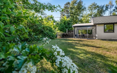 Aamunde - 600M from the Sea: Gras, Grasland, Land Lot, Verblijf, Landelijk Gebied, Weide, Garden Gebouwen, Tuin, Schuur