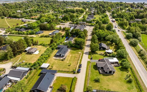 Ebertine - 740M to the Fjord: Huis, Huis, Dak, Verblijf, Landgoed, Landscaping, Garden Gebouwen, Siding, Boerderij