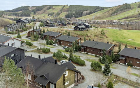 Villa Peso 1: Hout, Verblijf, Huis, Huis, Deur, Hardwood, Garden Gebouwen, Beits, Blokhut, Plank
