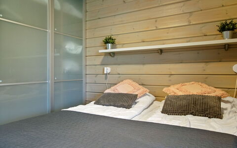 Villa Peso 1: Hout, Verblijf, Huis, Huis, Deur, Hardwood, Garden Gebouwen, Beits, Blokhut, Plank