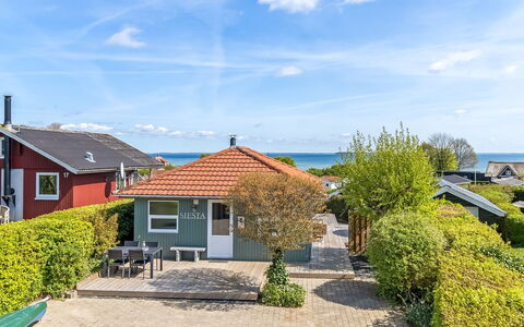 Egonie - 100M from the Sea: Landgoed, Schaduw, Oprit, Boerderij