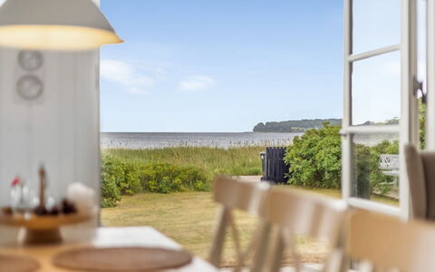 Withger - 20M from the Sea: Huis, Huis, Dak, Woongebied, Verblijf, Landgoed, Boerderij, Gazon, Landscaping, Siding