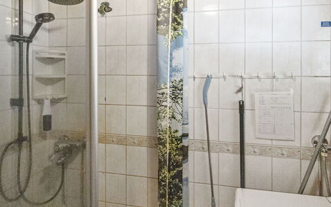 Metsäneuvos: Hout, Verblijf, Huis, Huis, Deur, Hardwood, Garden Gebouwen, Beits, Blokhut, Plank