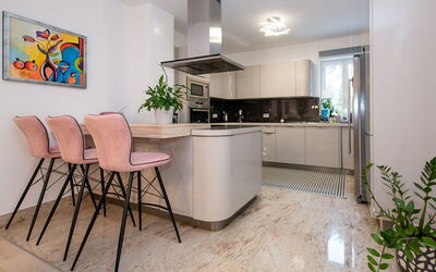 Accommodatie:&nbsp;Mihaela 505.1