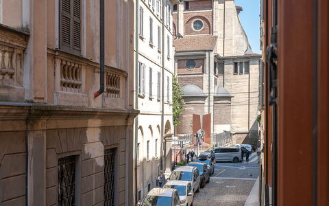 Dafne Suite: Venster, Buurt, Appartement, Balkon