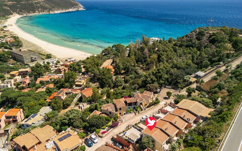 Bramasole: Zwemwater, Kust, Strand, Kust En Oceanic Landvormen, Zee, Kust, Oceaan, Headland, Inham